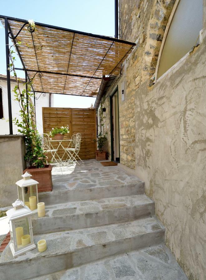 הוילה ואסיה Chalet In Liguria מראה חיצוני תמונה