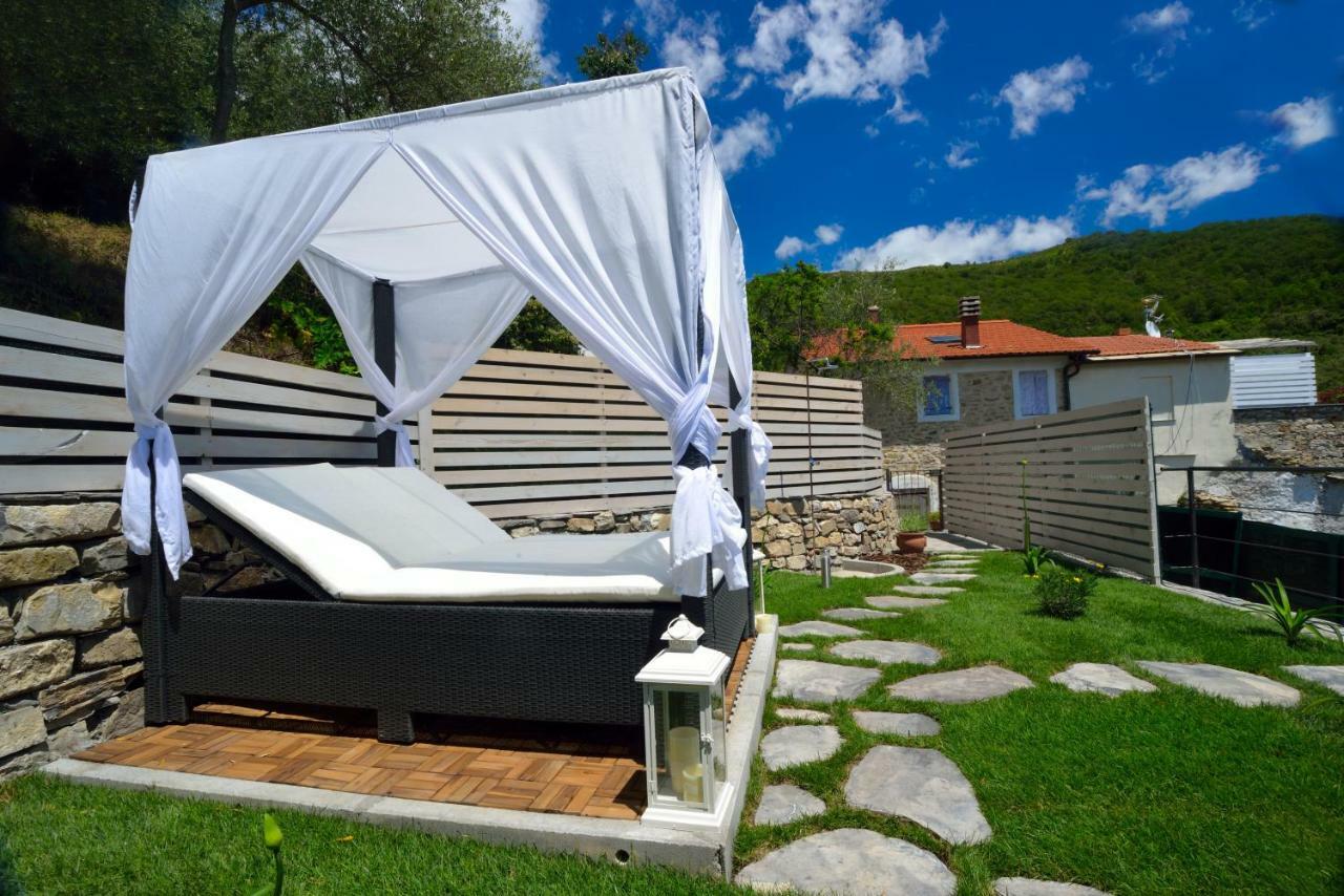הוילה ואסיה Chalet In Liguria מראה חיצוני תמונה